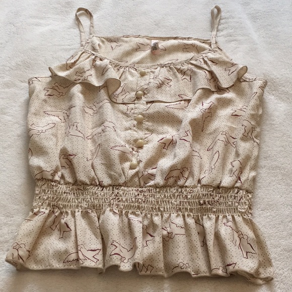 🔴SOLD!! Gift w/ Purchase! Peplum Cream Tank Top - Picture 4 of 14